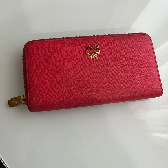 MCM LONG ZIPPERED WALLET - Picture 14 of 14